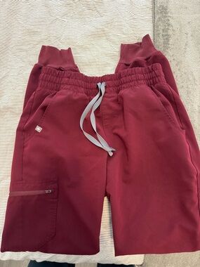 Figs High Waisted Jogger Scrub Pants